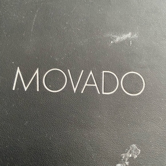 Movado Bold watch small - Picture 3 of 3